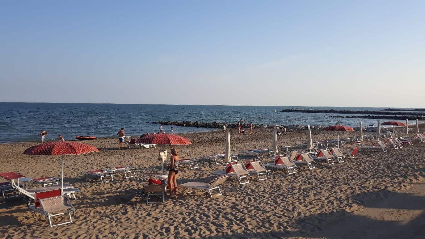 Bagni Onda Azzurra a Duna Verde (VE)